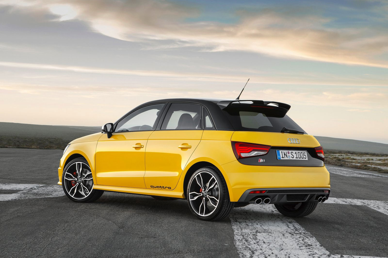 Audi-S1_Sportback-(8)