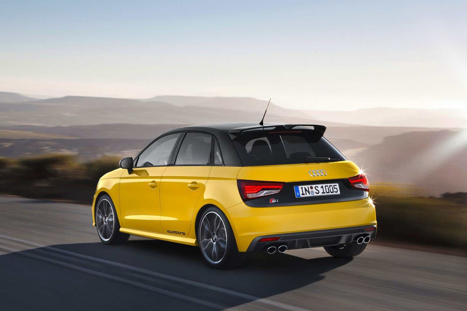 Audi-S1_Sportback-(9)