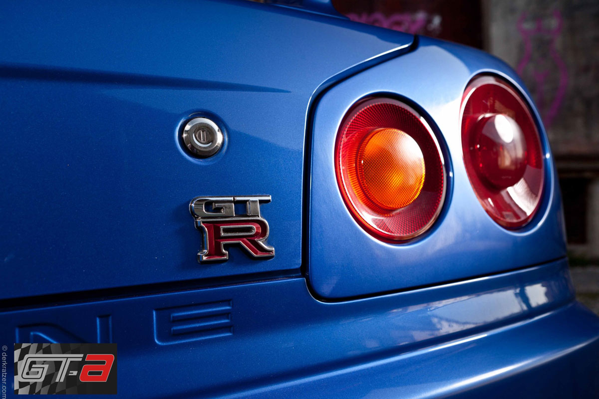 Nissan Skyline R34 Paul Walker