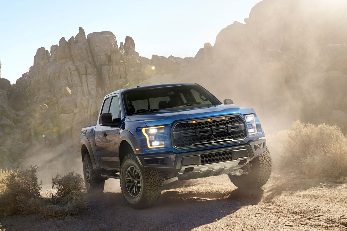 Ford F-150 Raptor 2015