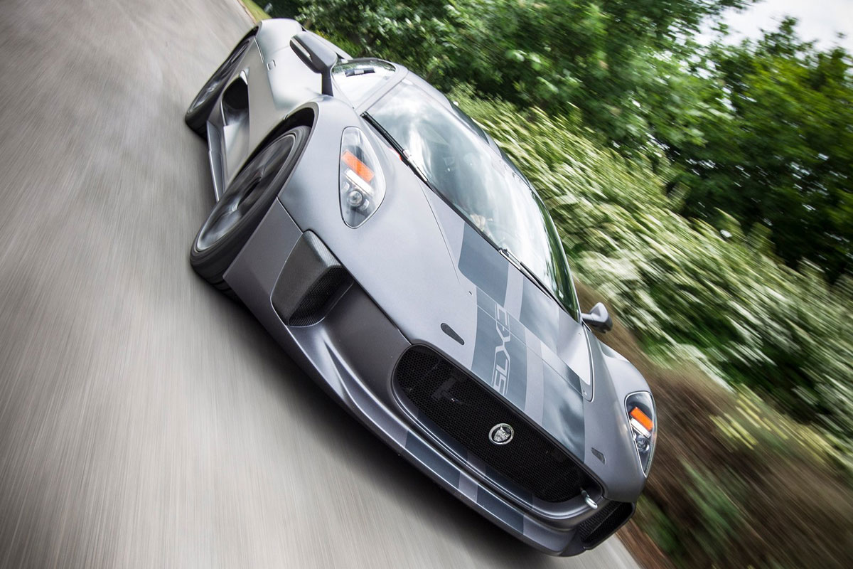 Jaguar-C-X75-(33)