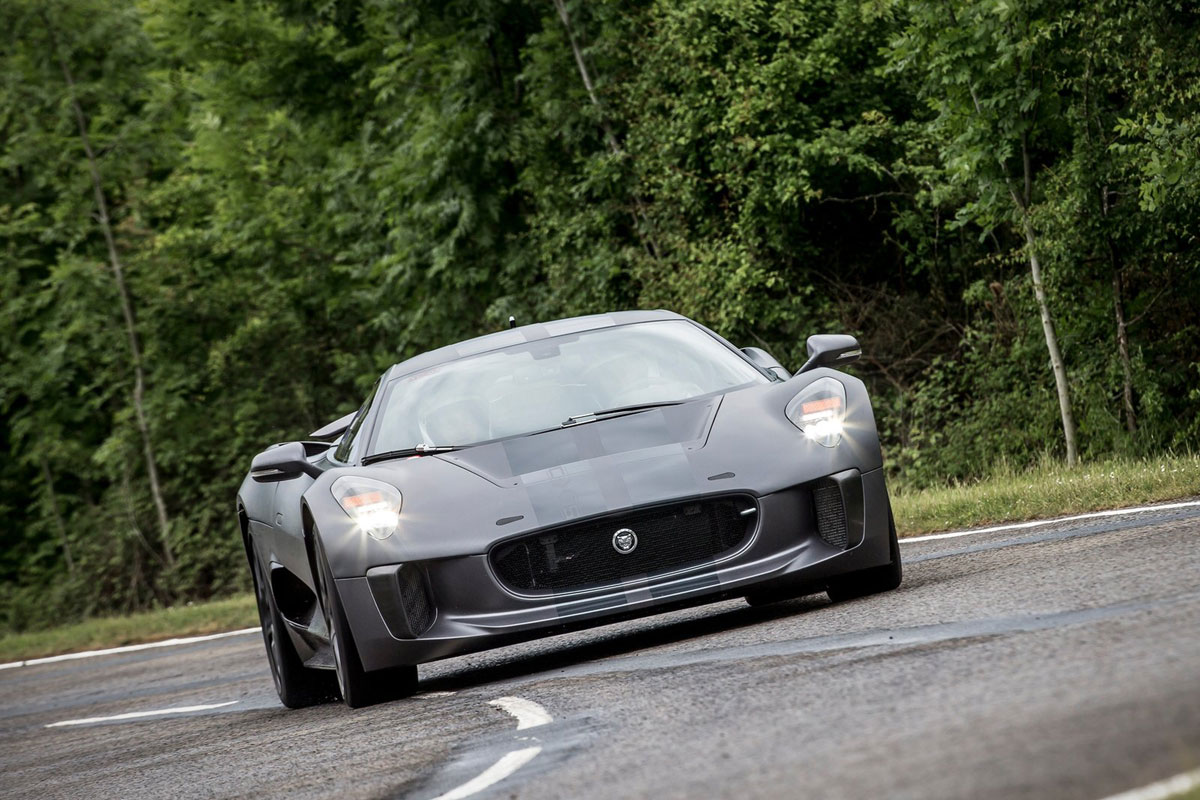 Jaguar-C-X75-(35)