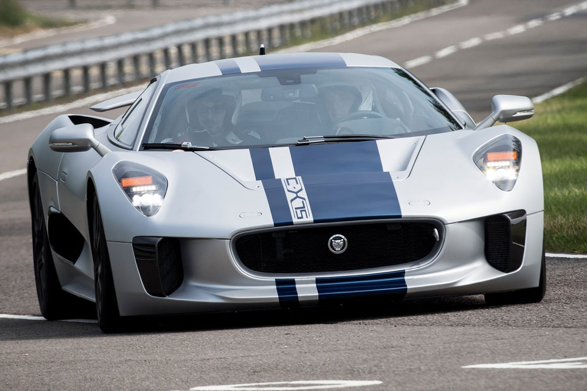 Jaguar-C-X75-(41)