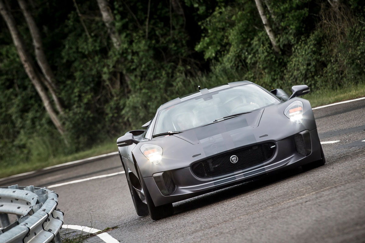 Jaguar-C-X75-(57)