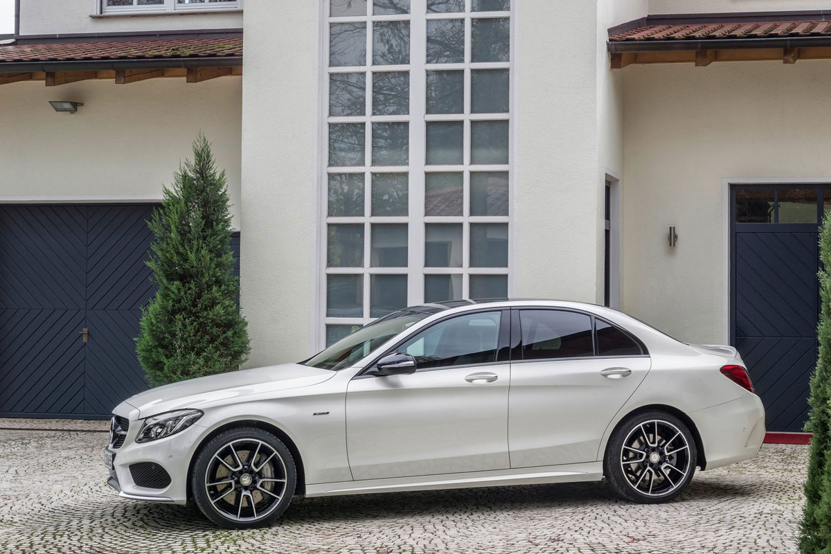 Mercedes C 450 AMG 4MATIC 2015