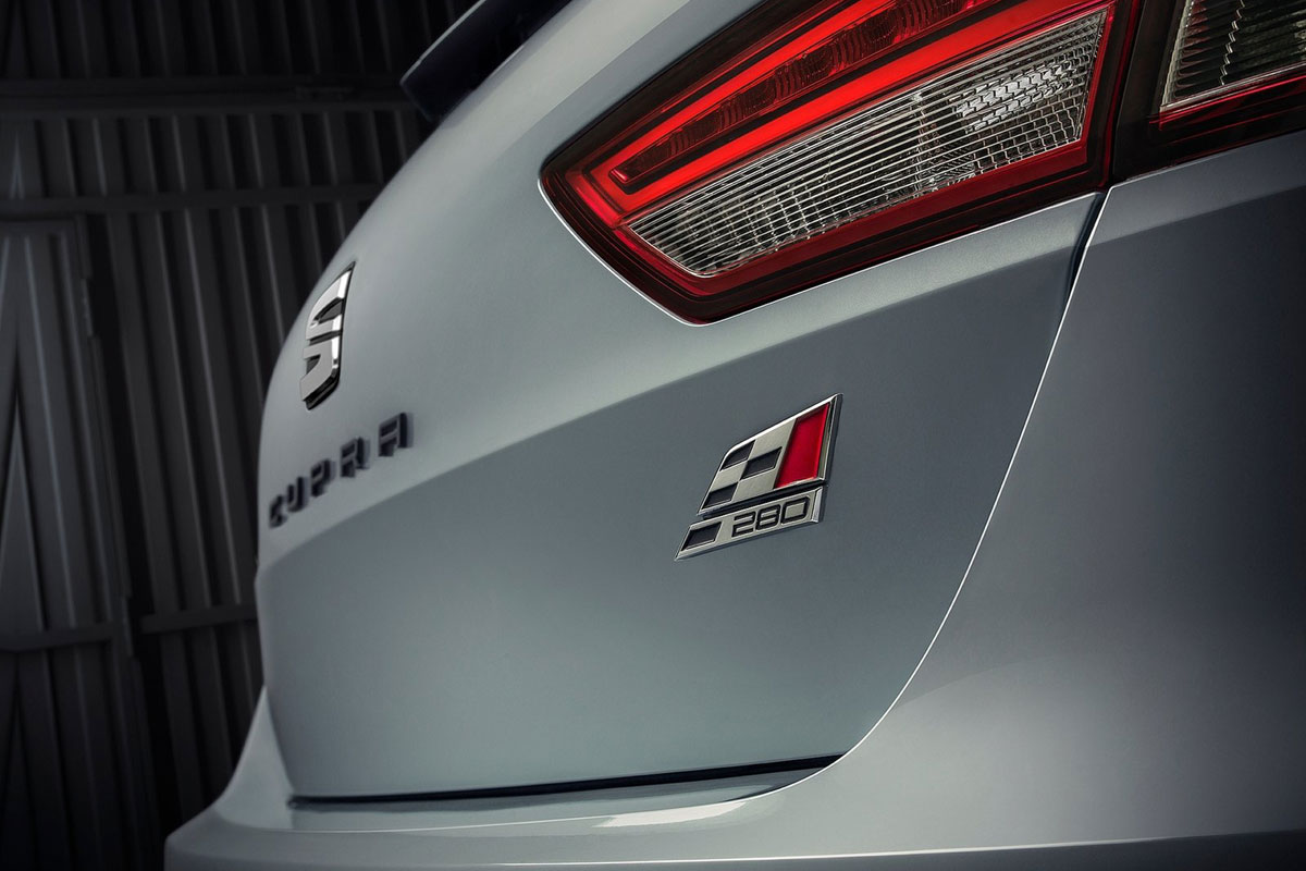 Seat Leon ST Cupra 2015