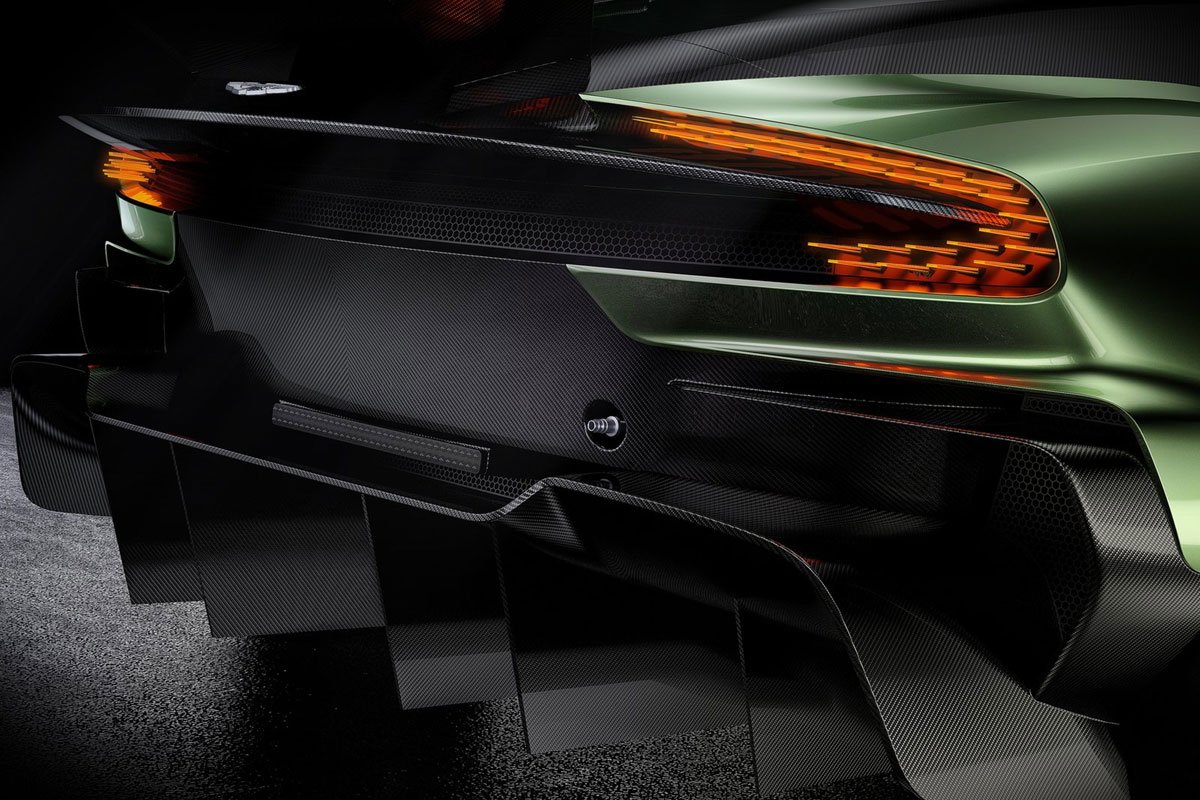 Aston Martin Vulcan 2015