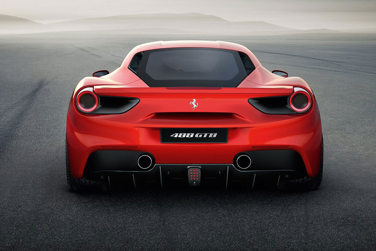 Ferrari 488 GTB 2015