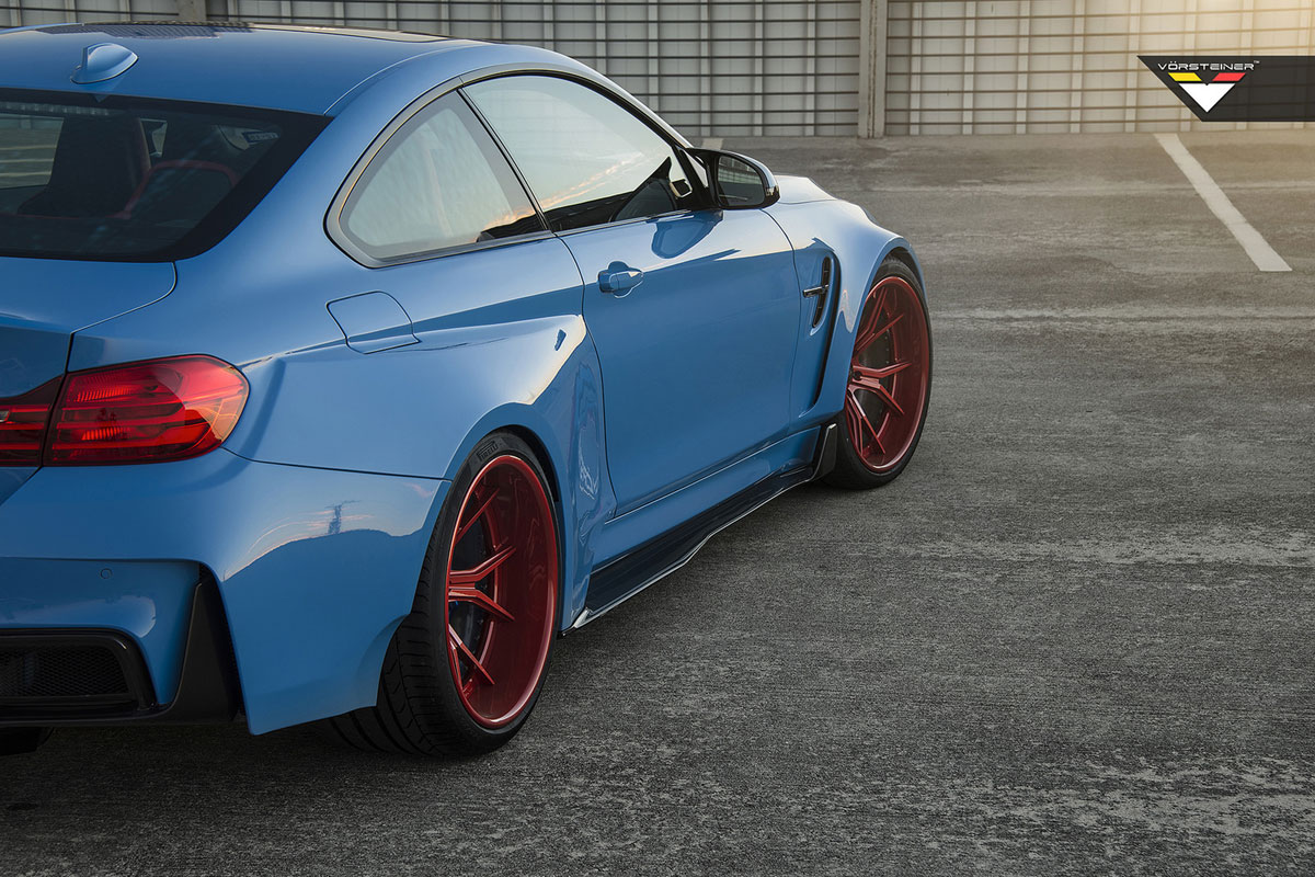 Vorsteiner GTRS4