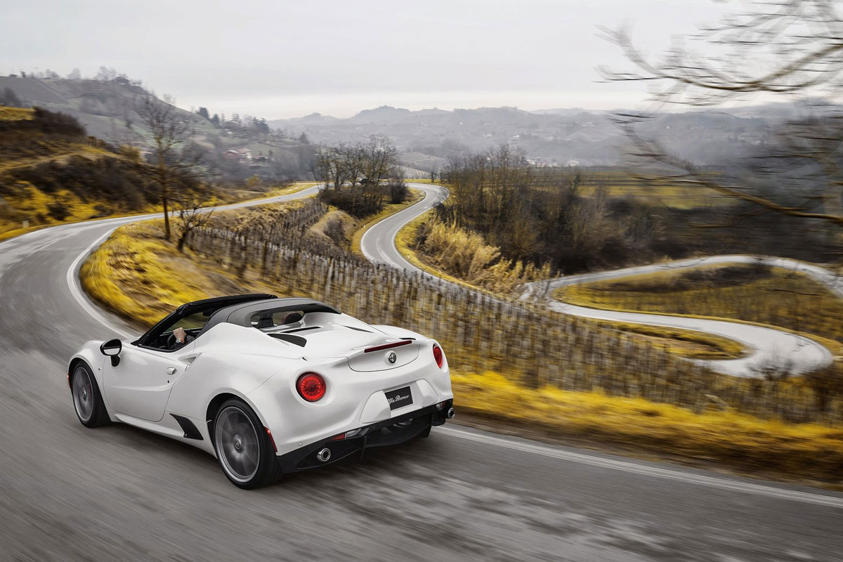 Alfa-Romeo-4C-Spider-(12)