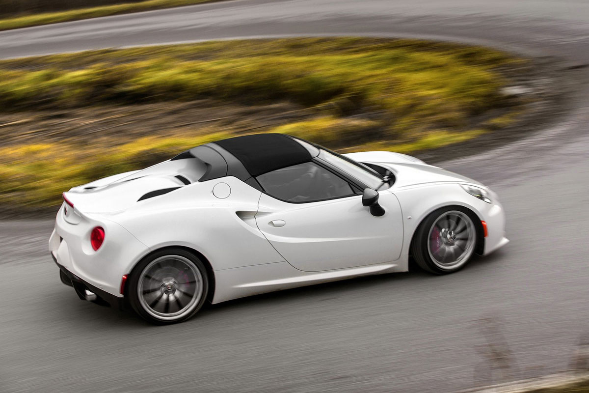 Alfa-Romeo-4C-Spider-(50)