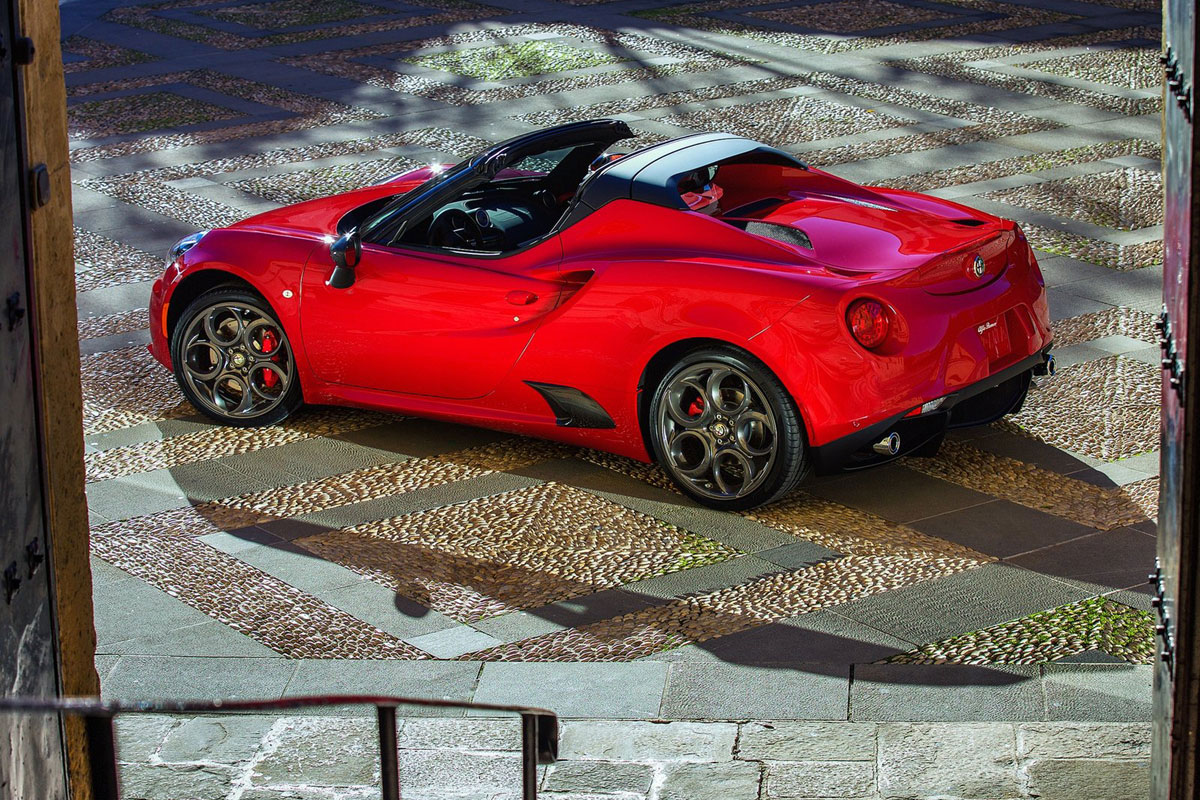 Alfa-Romeo-4C-Spider-(9)