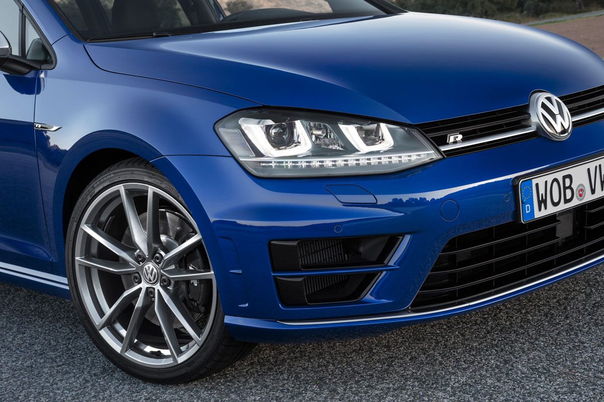 Golf-R-Variant-9