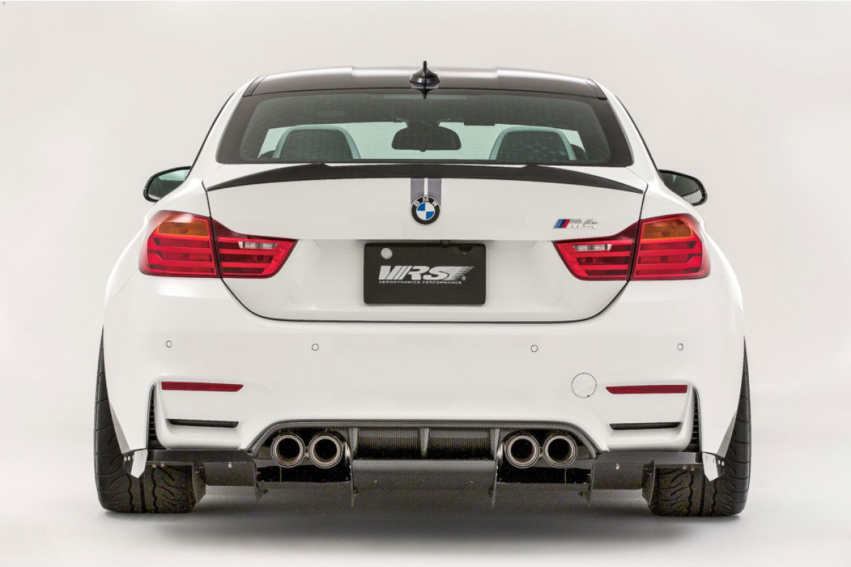 BMW M4 Coupe Varis Bodykit 2015