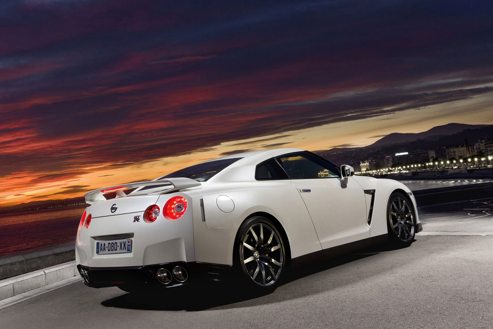 Nissan GT-R Modell 2011