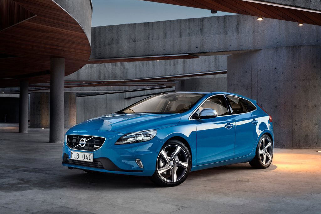 Volvo V40 T5