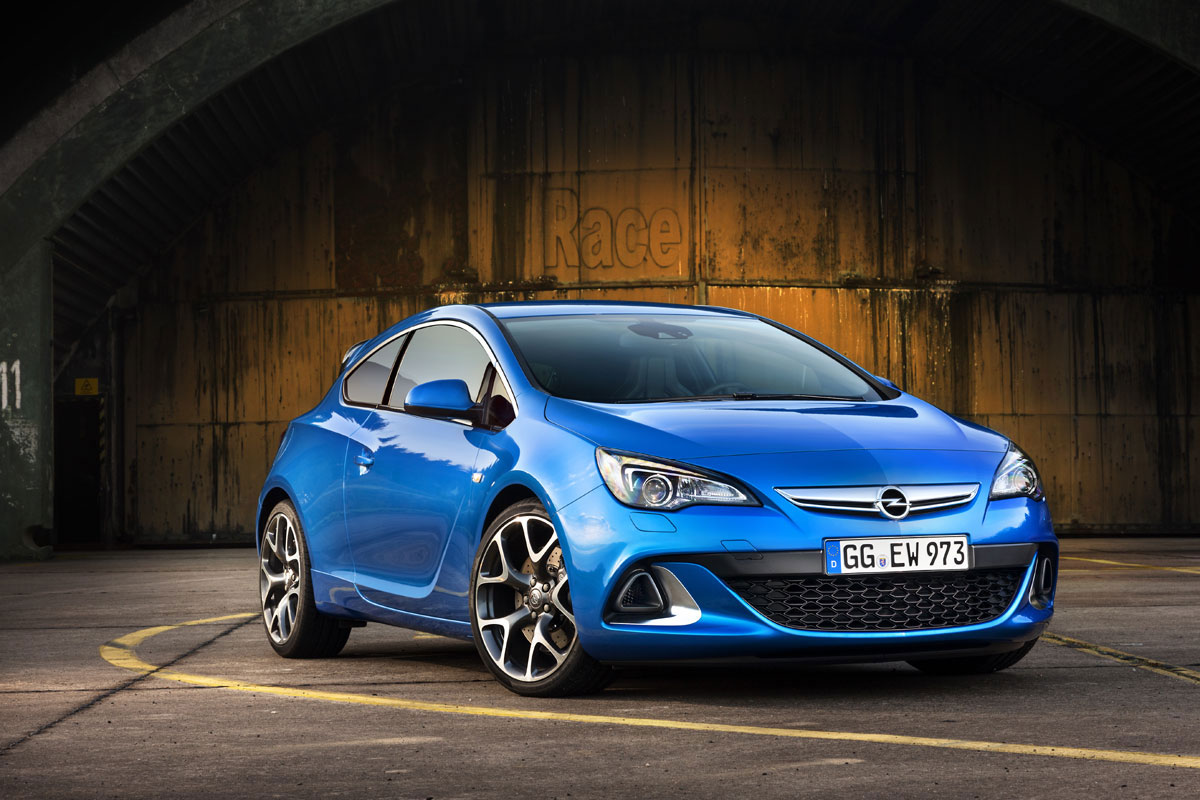 Opel Astra OPC