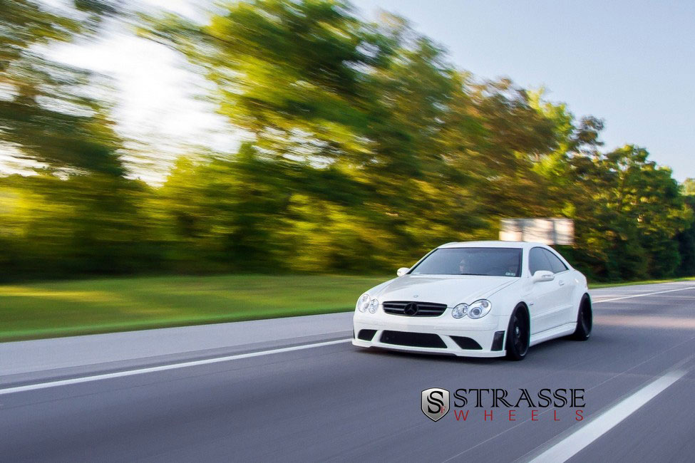 Mercedes CLK 63 AMG Black Series Evosport