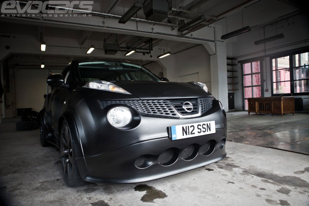 Nissan Juke-R Test