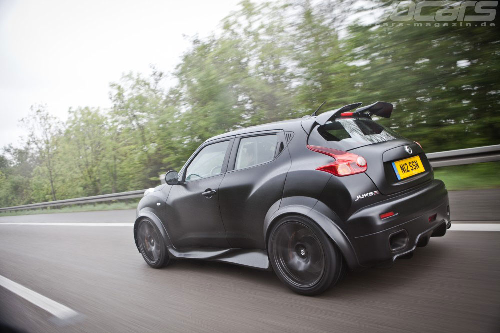 Nissan Juke-R Test