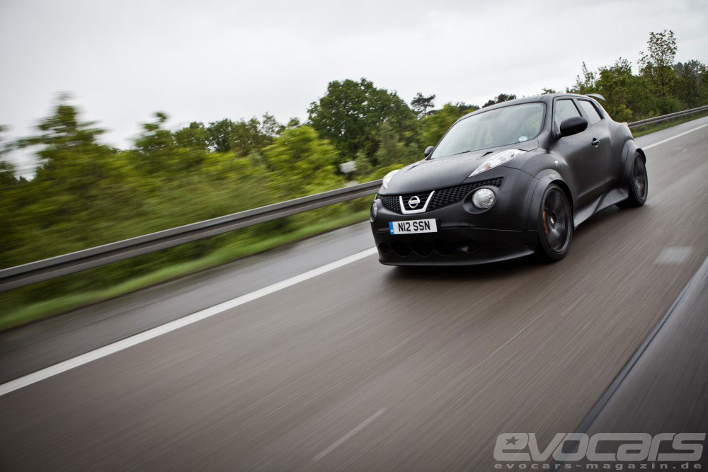 Nissan Juke-R Test