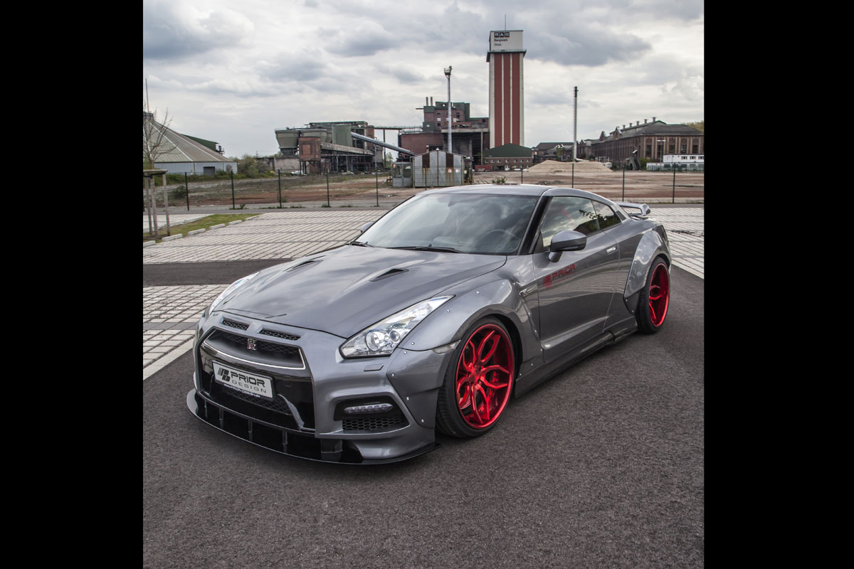 Nissan GT-R Prior Design PD750 Widebody 2015