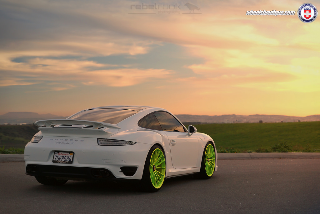 Porsche 911 turbo S Wheelsboutique 2015 (35)