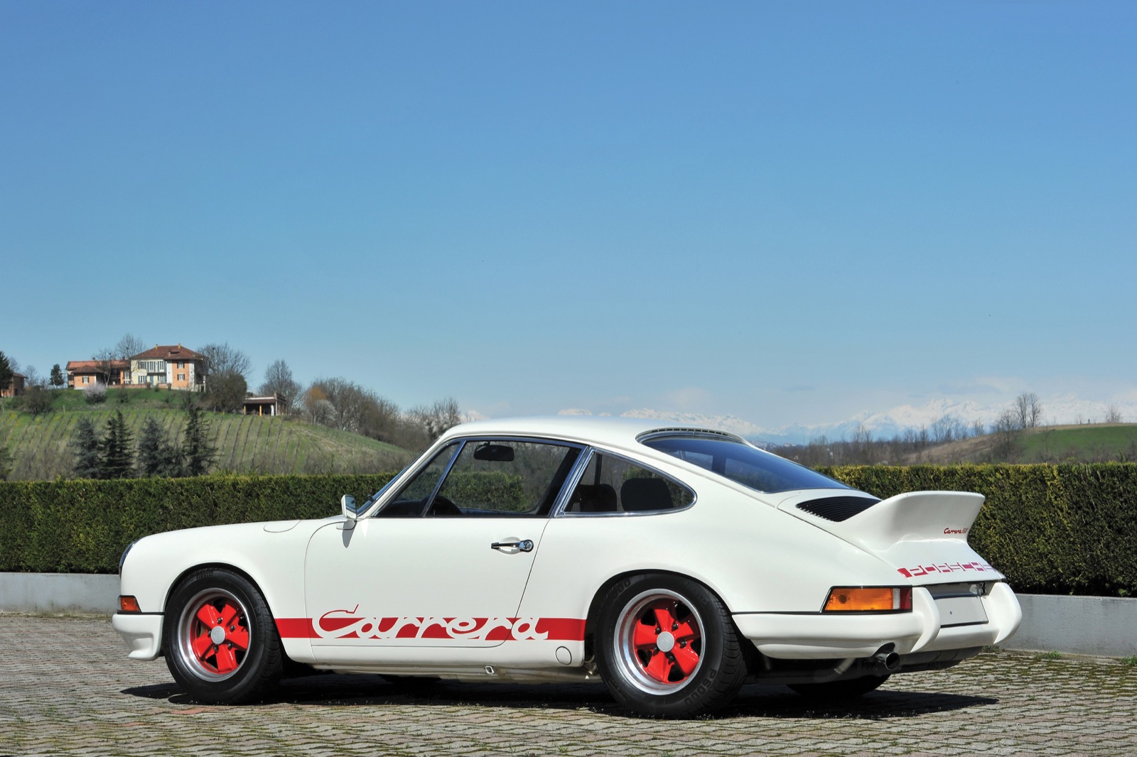 Porsche 911 Carrera RS 2.7