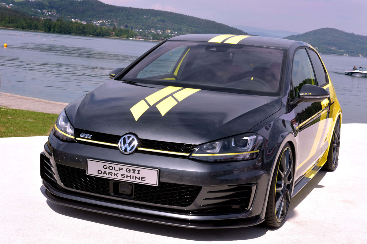 VW-Golf-GTI-Dark-Shine-(1)