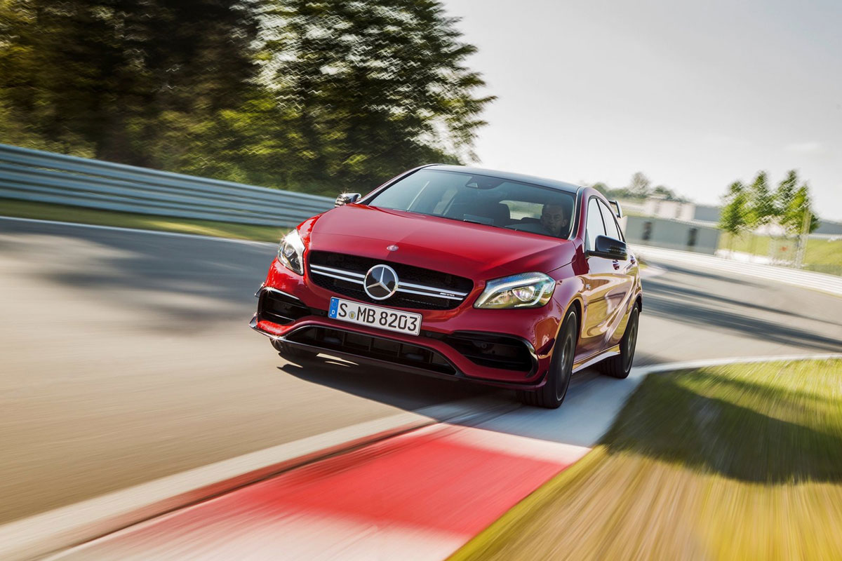 Mercedes A 45 AMG 2015