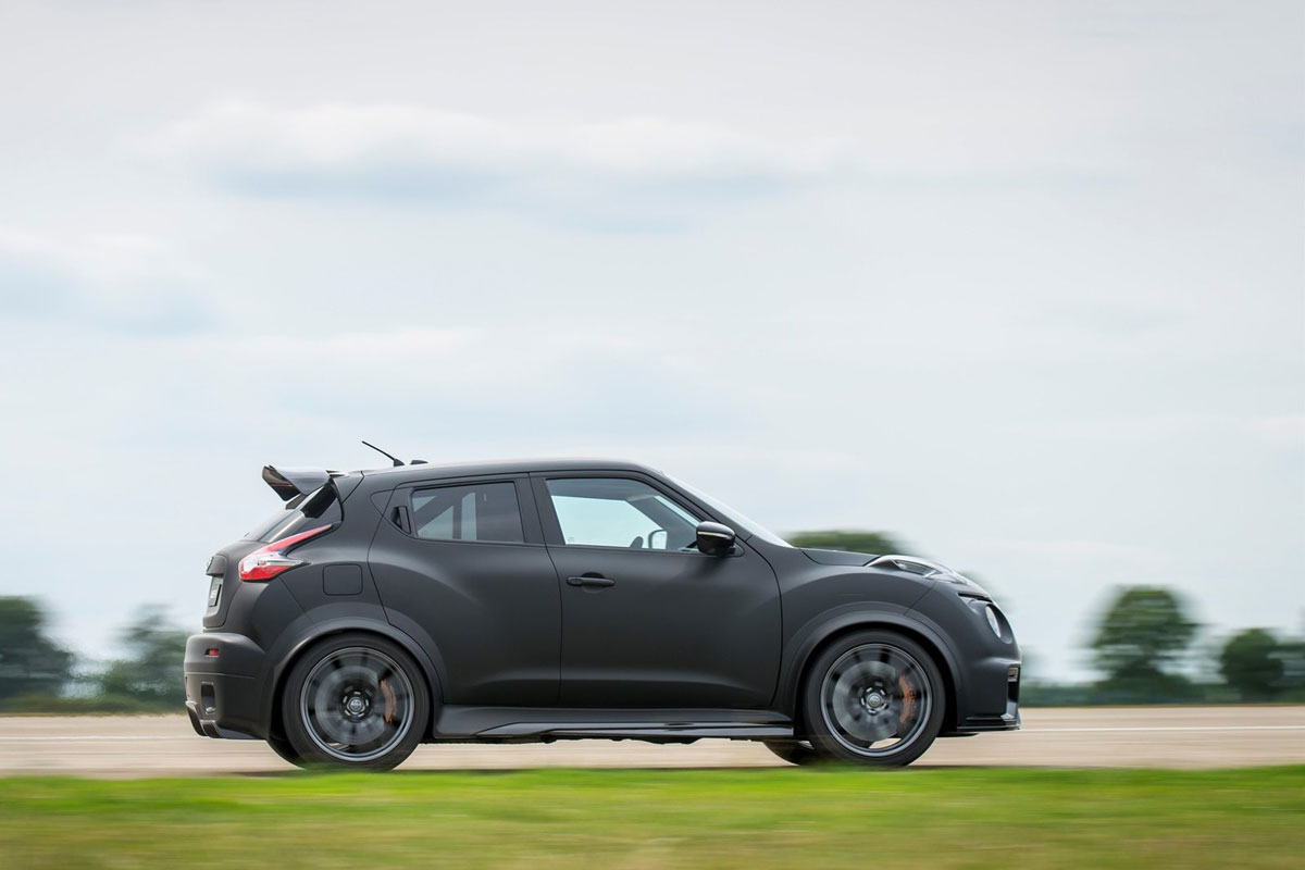 Nissan Juke-R 2.0 2015