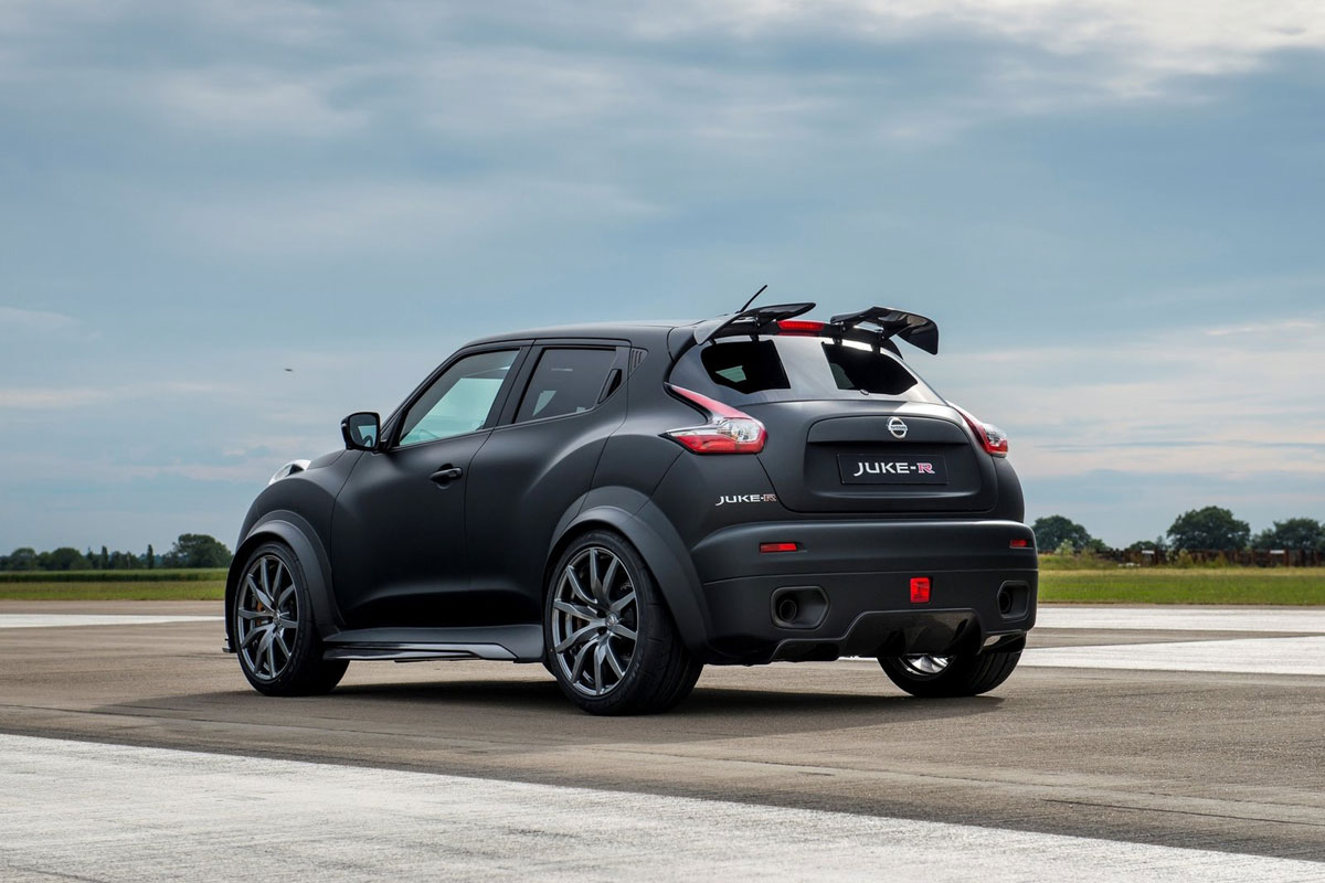 Nissan Juke-R 2.0 2015