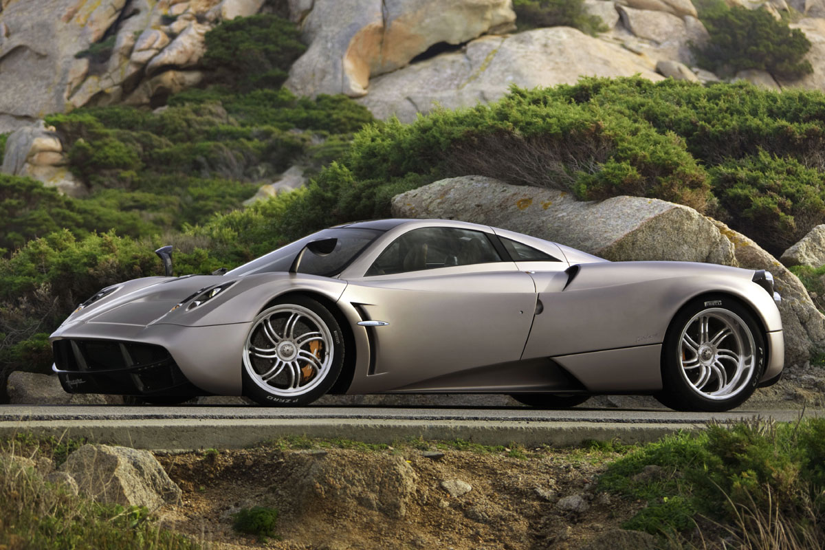 Pagani Huayra 2011