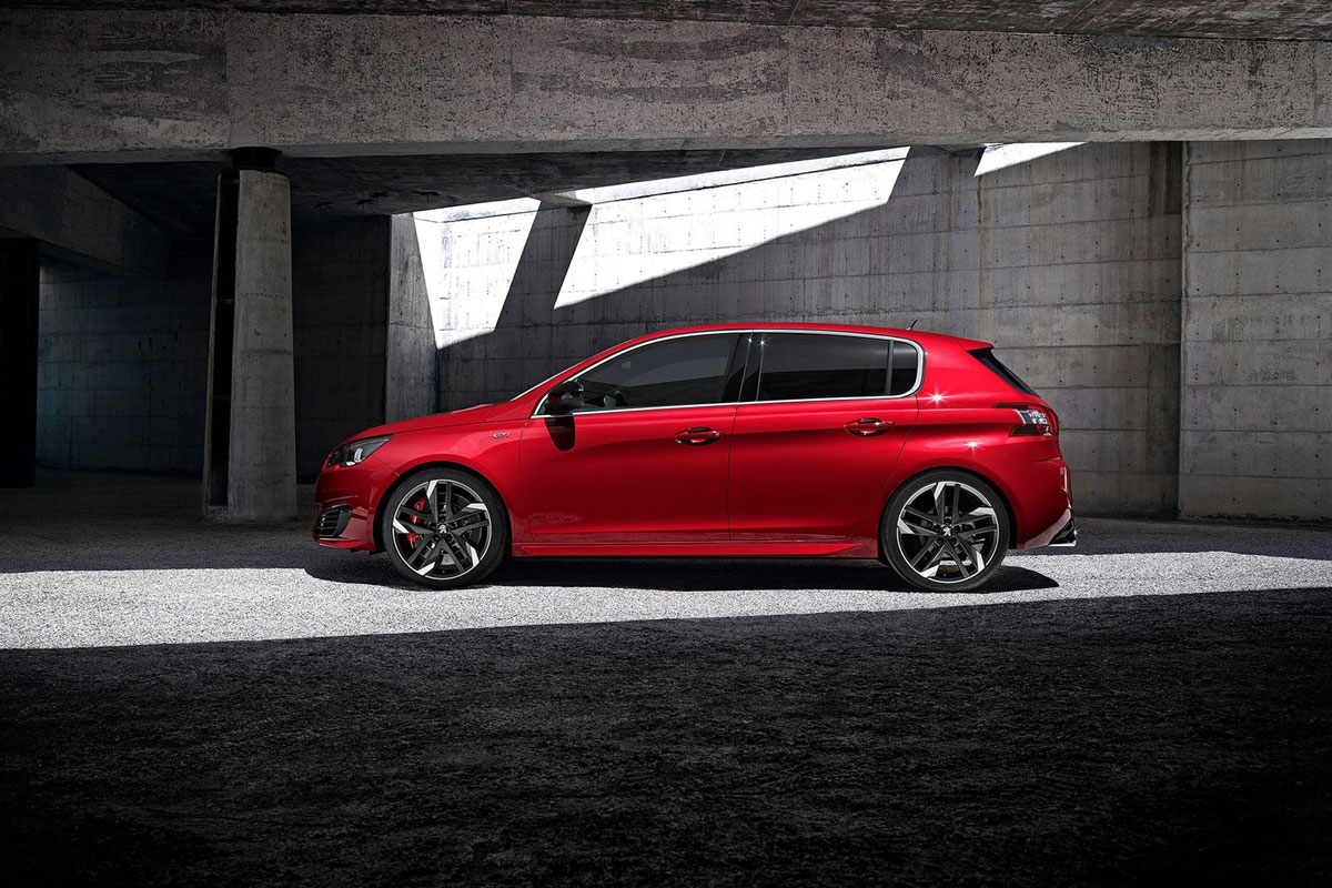 Peugeot 308 GTi 2015