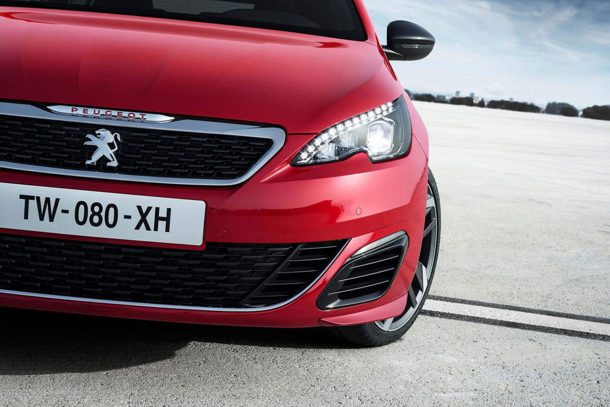 Peugeot 308 GTi 2015