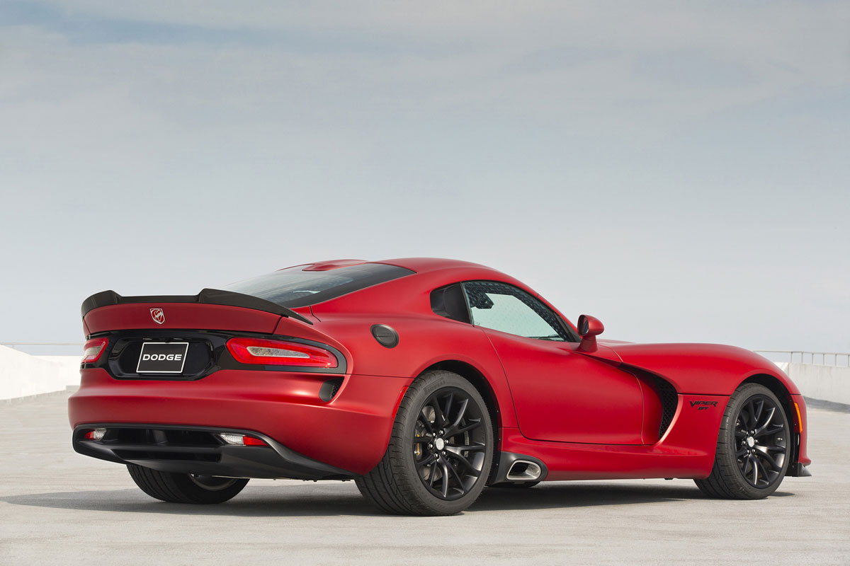 Dodge Viper GTS matt rot 2015