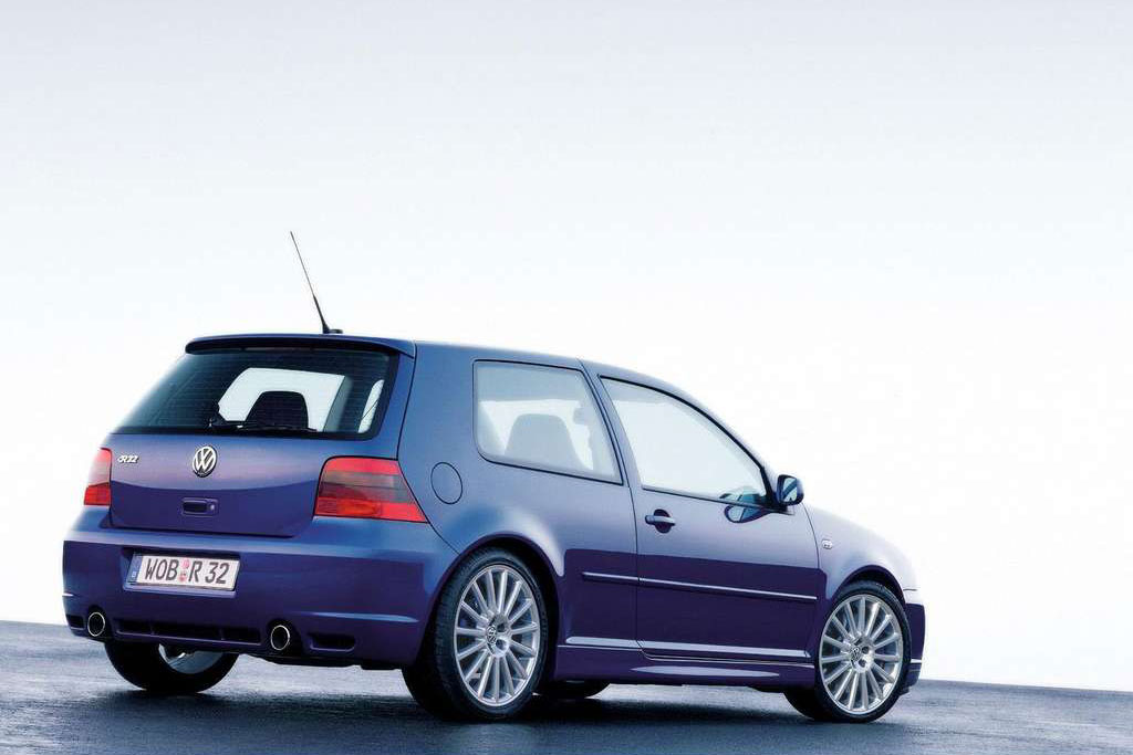 VW Golf IV R32