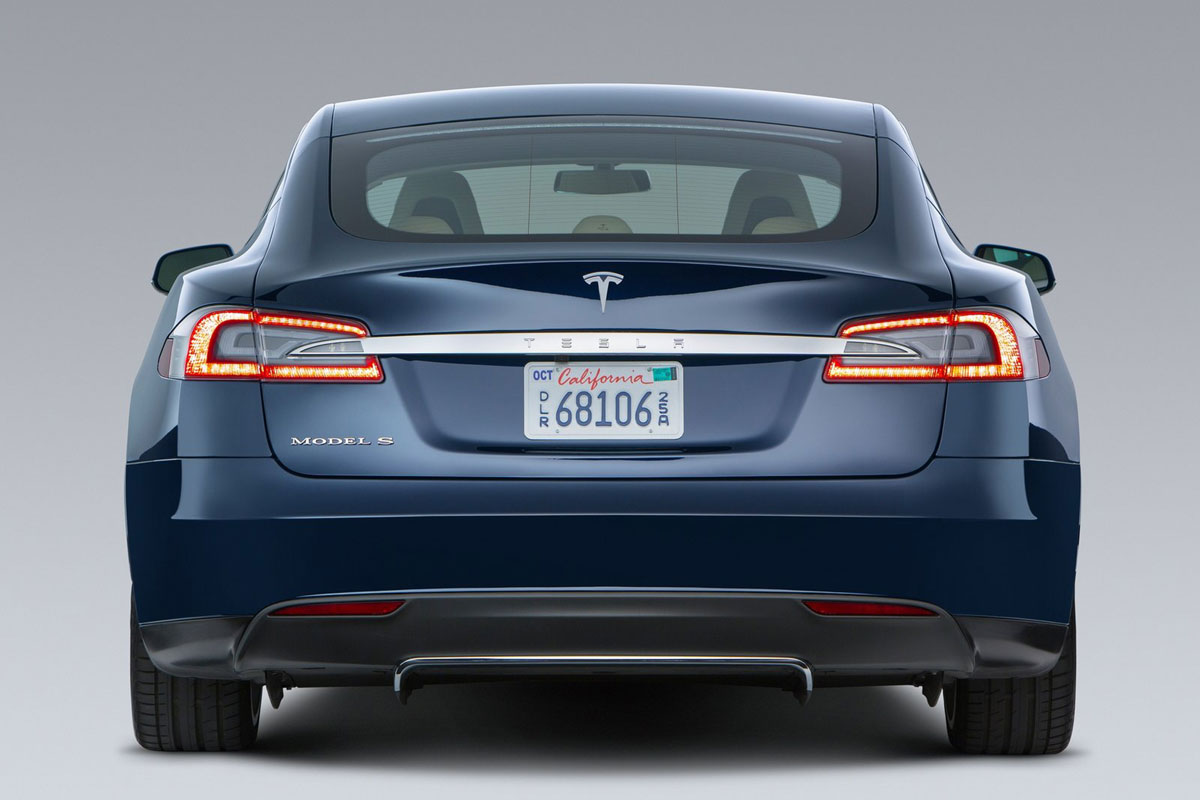 Tesla Model S 2013