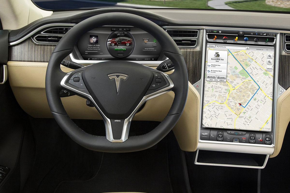 Tesla Model S 2013