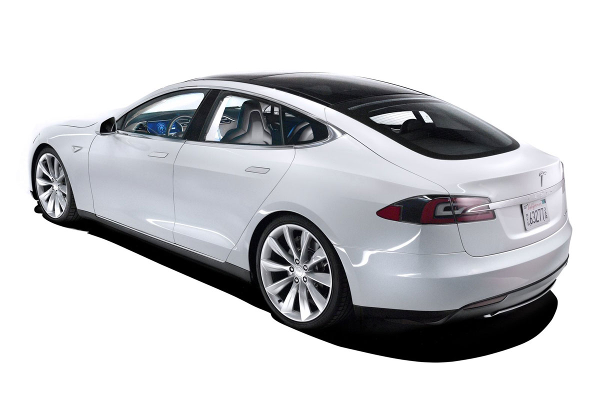 Tesla Model S 2013