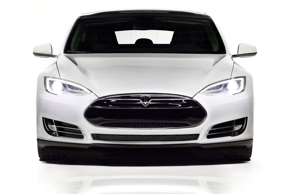 Tesla Model S 2013