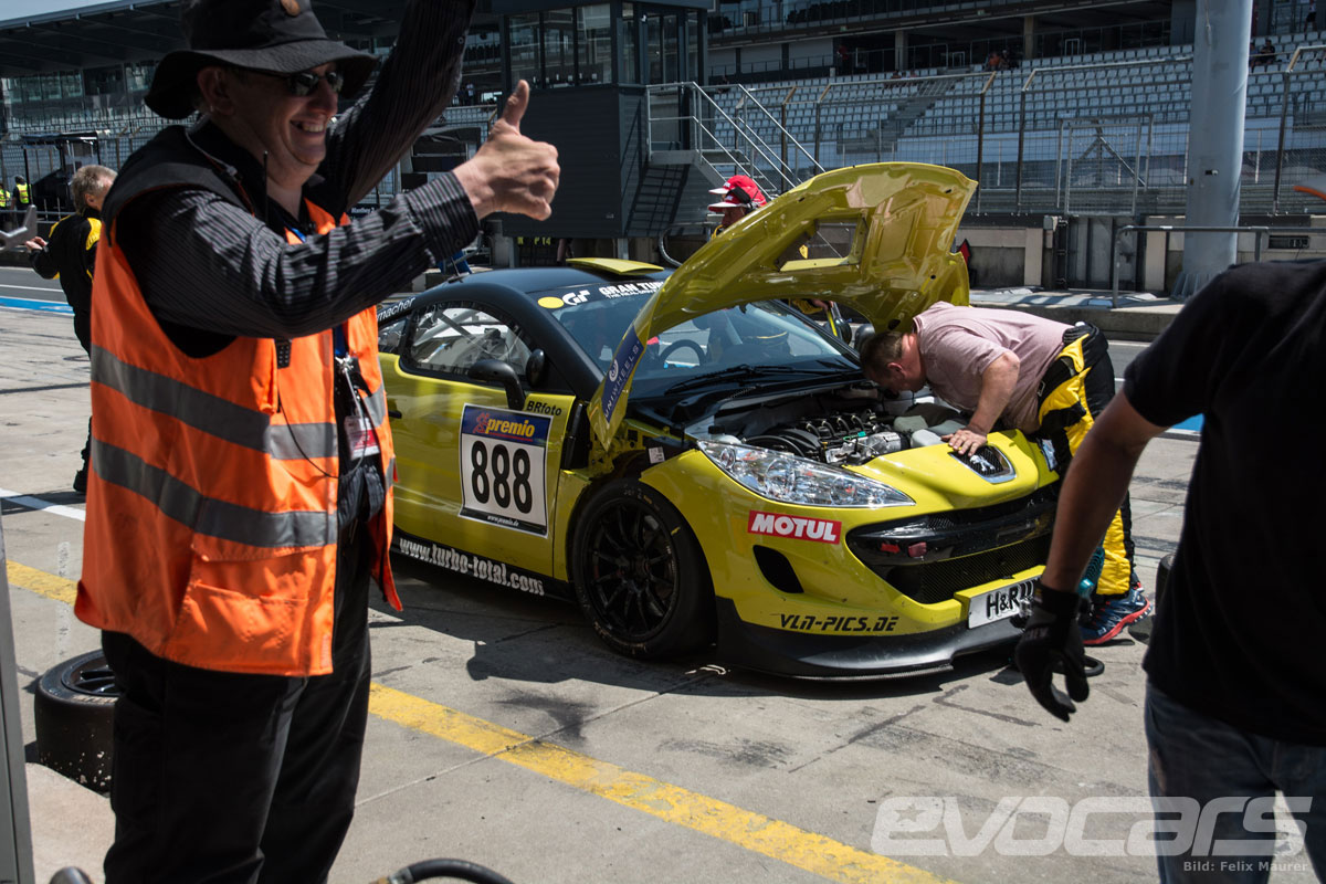 VLN 2015: 4. Rennen