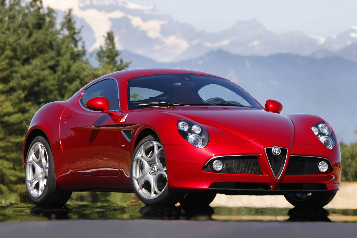 Alfa Romeo 8C