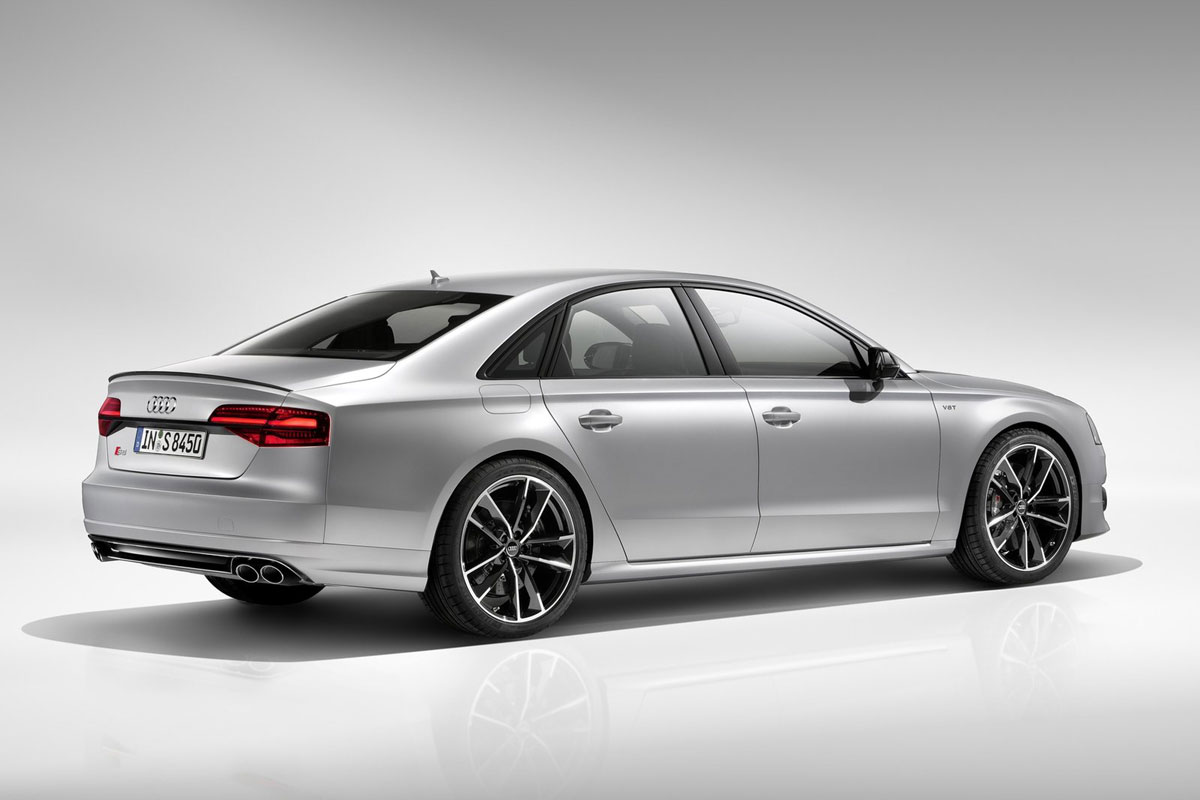 Audi S8 Plus 2015