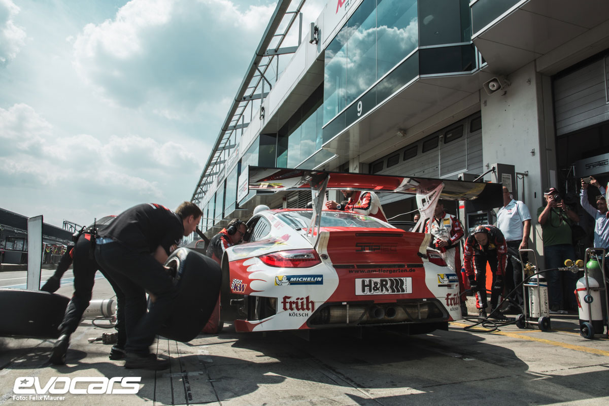 6. VLN-Rennen 2015