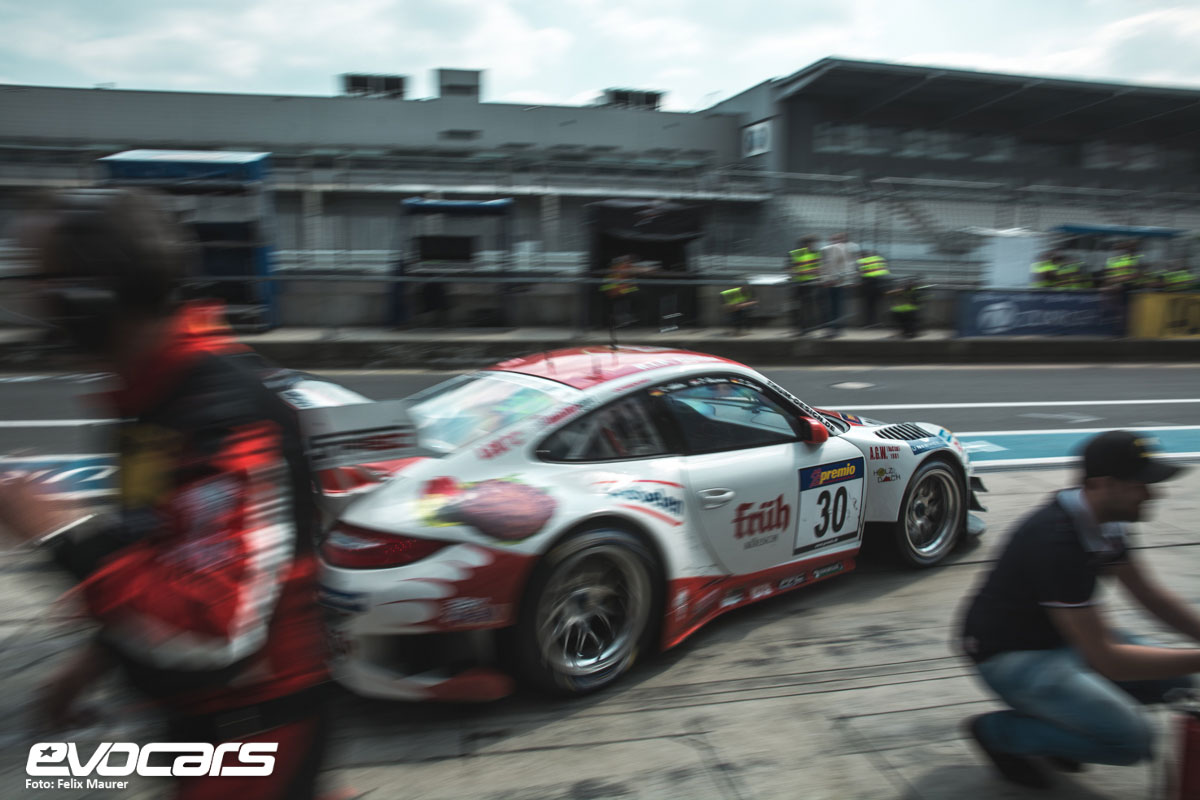 6. VLN-Rennen 2015