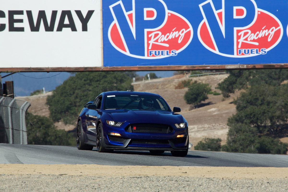 Ford Mustang Shelby GT350R 2015