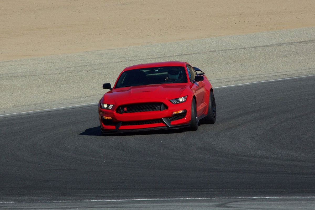 Ford Mustang Shelby GT350R 2015