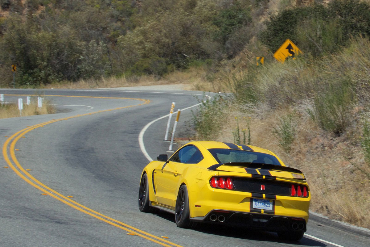 Ford Mustang Shelby GT350R 2015