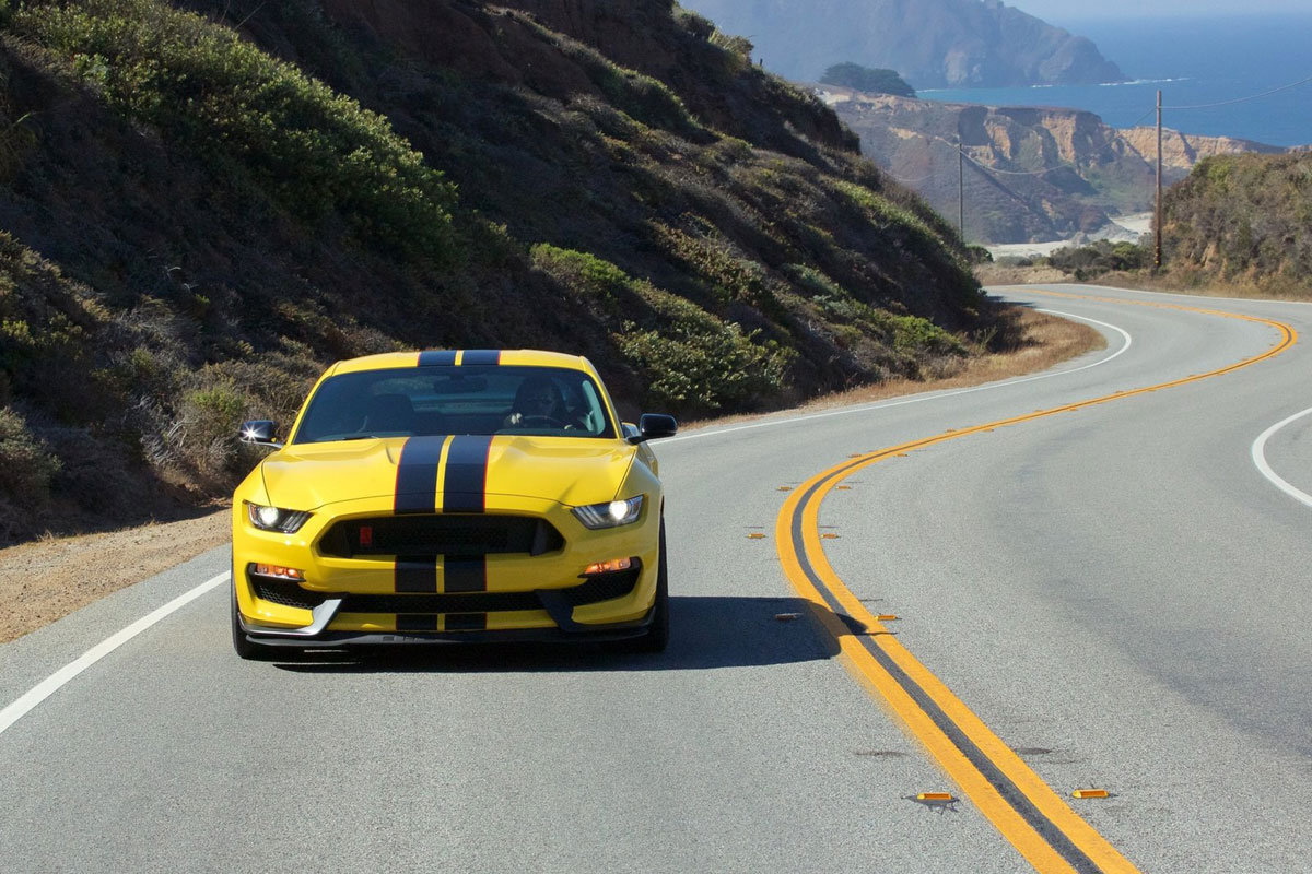 Ford Mustang Shelby GT350R 2015